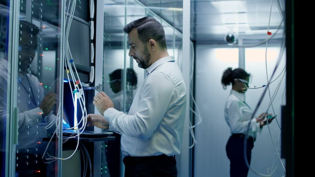 Engineers setting up cloud and data centre infrastructure